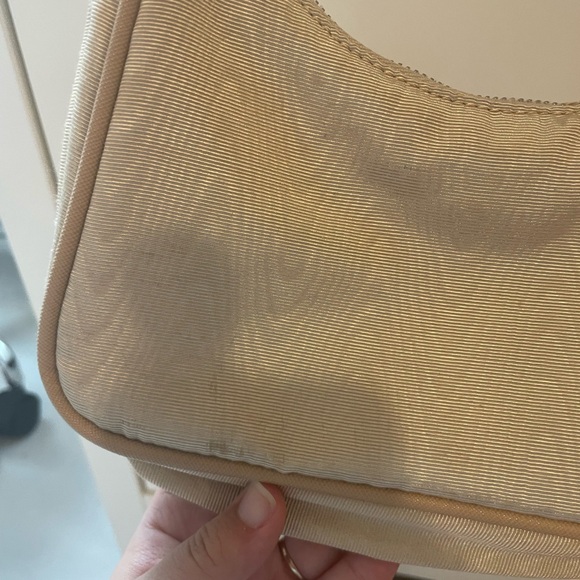 3/$15 Urban Outfitters Shoulder Bag - Picture 4 of 7